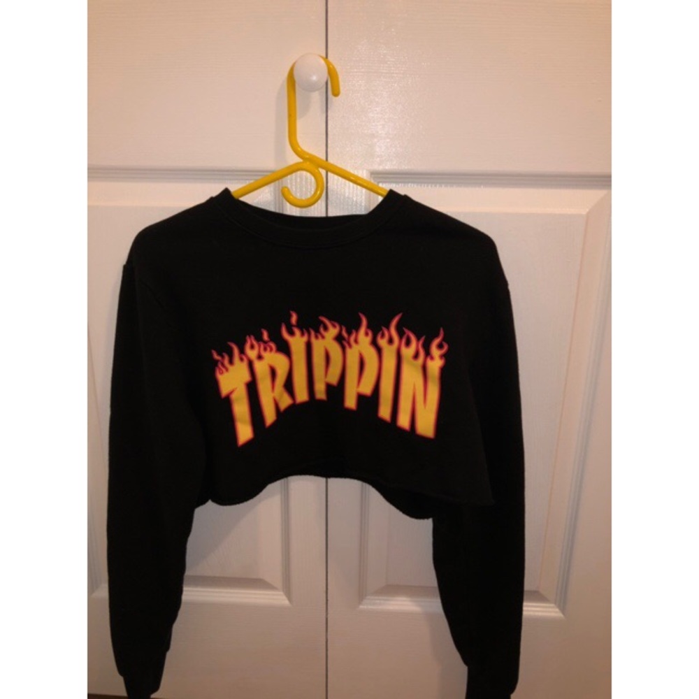 Sweater crop top